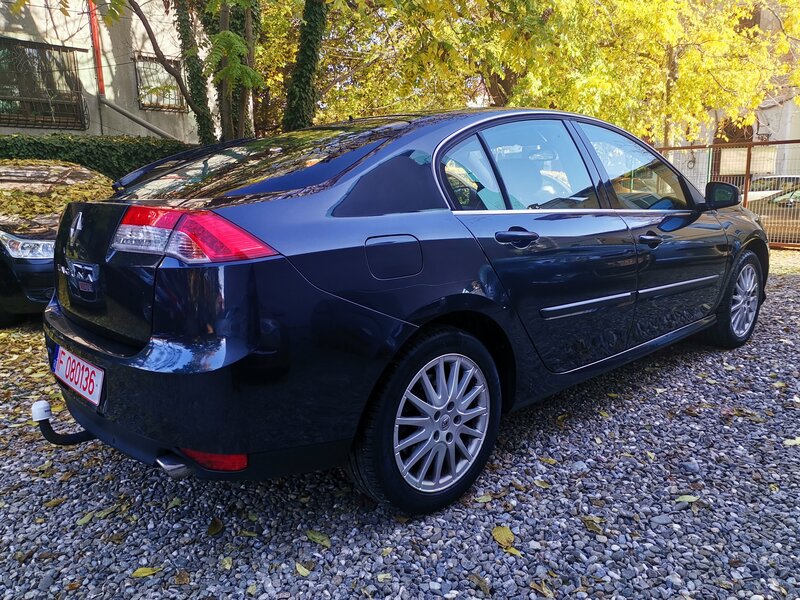 Renault Laguna